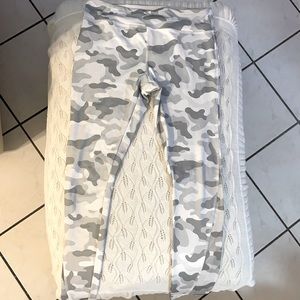 Camo Forever 21 leggings
